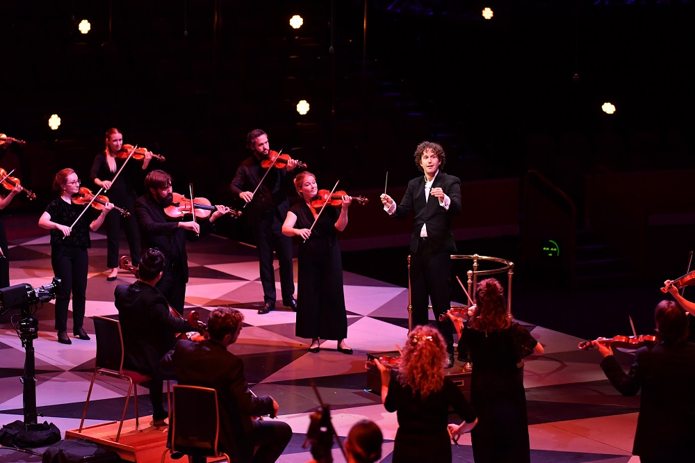 BBC Proms live online Aurora Orchestra, Collon review down memory lane